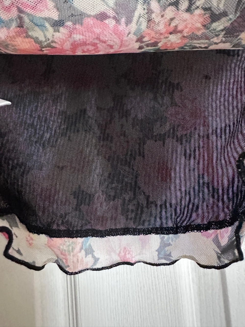 Promesa Floral Sheer Long-Sleeve Mesh Top - Pink/Black/Green - Picture 5 of 6